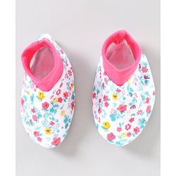 Babyhug Cap Mitten & Booties Floral Print - Cap Diameter 10.5 cm