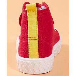 Cute Walk by Babyhug Casual Shoes - Red