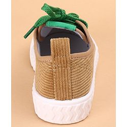 Cute Walk by Babyhug Casual Shoes Star Patch - Brown