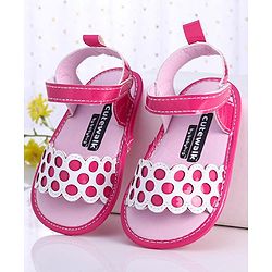 Cute Walk by Babyhug Booties - Pink