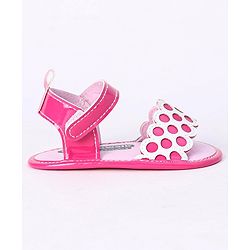 Cute Walk by Babyhug Booties - Pink