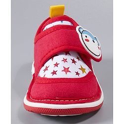 Cute Walk by Babyhug Casual Shoes - Red