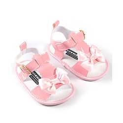 Cute Walk by Babyhug Booties Bow Applique - Pink