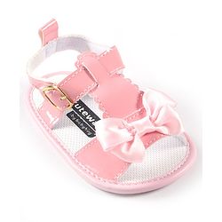 Cute Walk by Babyhug Booties Bow Applique - Pink