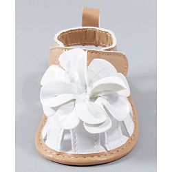 Cute Walk by Babyhug Booties Floral Applique - White Light Brown