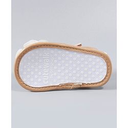 Cute Walk by Babyhug Booties Floral Applique - White Light Brown