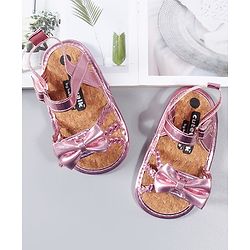 Cute Walk by Babyhug Booties Bow Applique - Pink