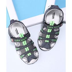 Cute Walk by Babyhug Sandals - Green