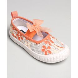 Cute Walk by Babyhug Casual Shoes Floral Embroidered - Orange