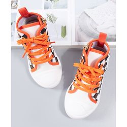 Cute Walk by Babyhug Casual Shoes - Orange
