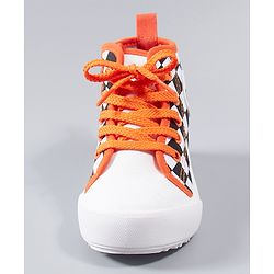 Cute Walk by Babyhug Casual Shoes - Orange