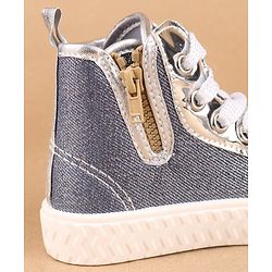 Cute Walk by Babyhug Casual Shoes Heart Embroidered - Blue - EU 26 Blue