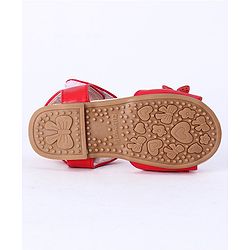 Cute Walk by Babyhug Sandals Floral Appliques - Red