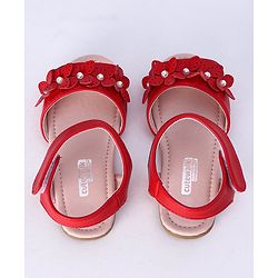Cute Walk by Babyhug Sandals Floral Appliques - Red