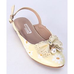 Cute Walk by Babyhug Party Wear Belly Shoes Bow Appliques - Light Yellow