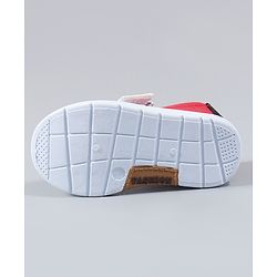 Cute Walk by Babyhug Casual Shoes - Black Red