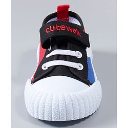 Cute Walk by Babyhug Casual Shoes - Black