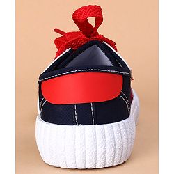 Cute Walk by Babyhug Casual Shoes - Black - EU 27 Black