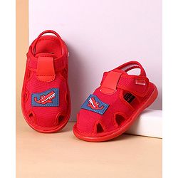 Cute Walk by Babyhug Sandals Crocodile Patch - Red