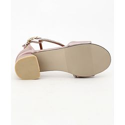 Cute Walk by Babyhug Sandals With Studded Pearls - Pink