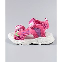 Cute Walk by Babyhug Casual Sandals Floral Patch - Fuschia