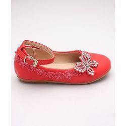 Cute Walk by Babyhug Embellished Belly Shoes - Red