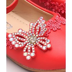Cute Walk by Babyhug Embellished Belly Shoes - Red