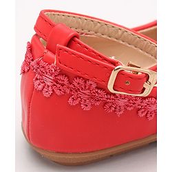 Cute Walk by Babyhug Embellished Belly Shoes - Red