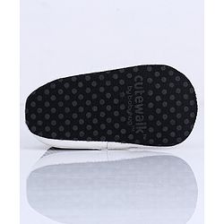 Cute Walk by Babyhug Booties - Black