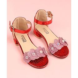 Cute Walk by Babyhug Sandals Floral Applique - Red