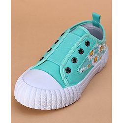 Cute Walk by Babyhug Casual Shoes - Sea Green