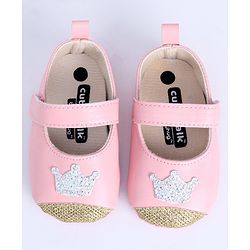 Cute Walk by Babyhug Booties Sequin Crown Patch - Pink