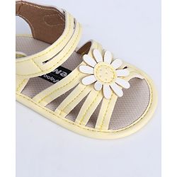 Cute Walk by Babyhug Booties YELLOW 13 (6-9M)Unisex