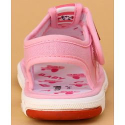 Cute Walk by Babyhug Sandals Mushroom Patch - Pink