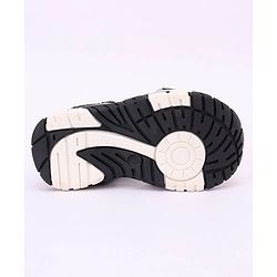 Cute Walk by Babyhug Sandals -  Black Red
