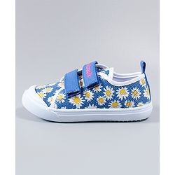 Cute Walk by Babyhug Casual Shoes - Blue