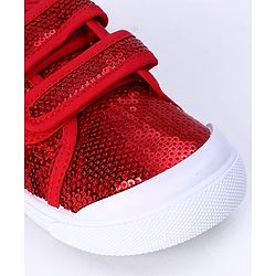 Cute Walk by Babyhug Casual Shoes - Red