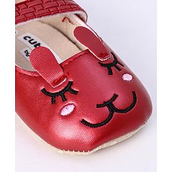 Cute Walk by Babyhug Booties - Maroon
