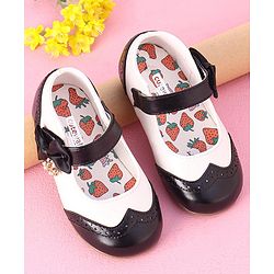 Cute Walk by Babyhug Party Wear Belly Shoes Bow Applique - White Black
