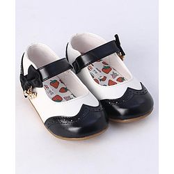 Cute Walk by Babyhug Party Wear Belly Shoes Bow Applique - White Black