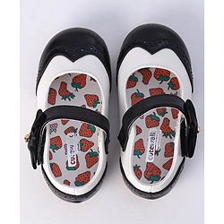 Cute Walk by Babyhug Party Wear Belly Shoes Bow Applique - White Black