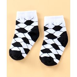 Cute Walk by Babyhug Anti Bacterail Ankle Length Socks Pack of 7 - Multicolour
