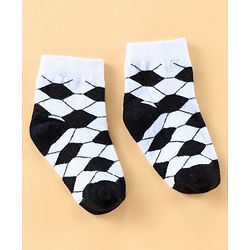 Cute Walk by Babyhug Anti Bacterail Ankle Length Socks Pack of 7 - Multicolour
