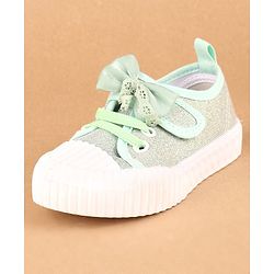 Cute Walk by Babyhug Casual Shoes Bow Applique - Green