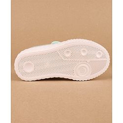 Cute Walk by Babyhug Casual Shoes Bow Applique - Green