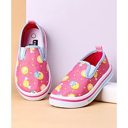 Cute Walk by Babyhug Casual Shoes - Pink