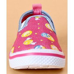 Cute Walk by Babyhug Casual Shoes - Pink