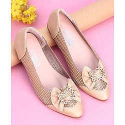 Cute Walk by Babyhug Party Wear Belly Shoes Bow Applique - Golden