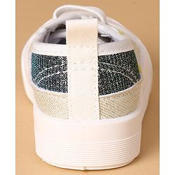 Cute Walk by Babyhug Casual Shoes - White