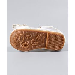 Cute Walk by Babyhug Sandals - White